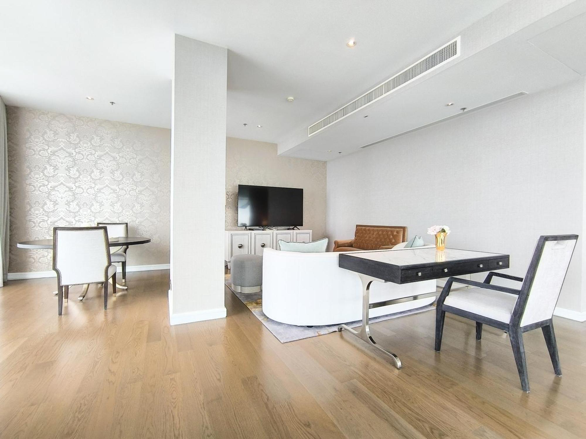 Magnolias Ratchadamri Boulevard Serviced Residences Бангкок Екстер'єр фото